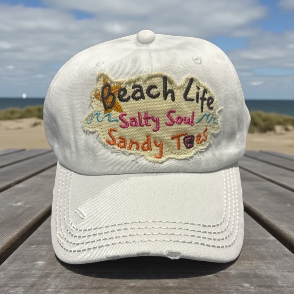 NWT White Beach Life Embroidered Cap